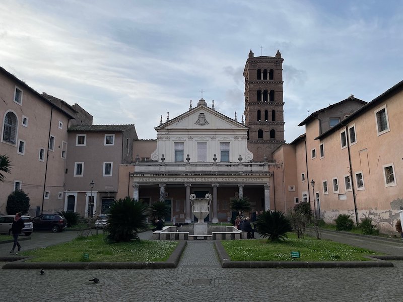 Alla scoperta della Basilica di Santa Cecilia in Trastevere