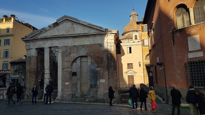 Il Ghetto Ebraico di Roma: Storia, Curiosità, Monumenti e Ristoranti da Scoprire